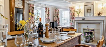 3 Bed in Abergavenny (oc-94400)