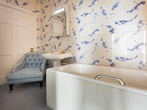 Bathroom - 9 Bed in Barnard Castle (oc-60611) (Eggleston)