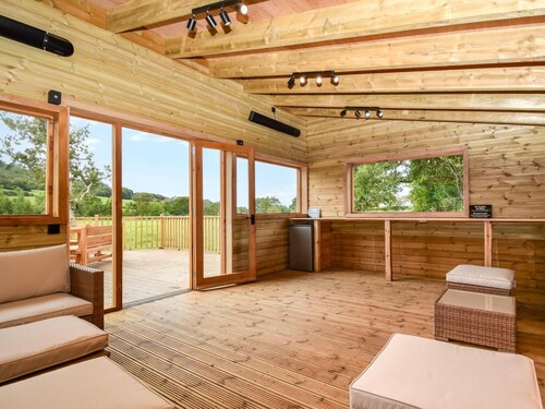 7 Bed in Cockermouth (oc-sz565)