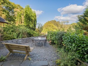 Outdoor dining - 1 Bed in Coniston Lake (SZ402) (Blawith)
