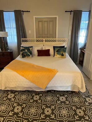 3 bedrooms, iron/ironing board, WiFi, bed sheets - Entire rental, Adama Suites St John’s Antigua (Potters Village)