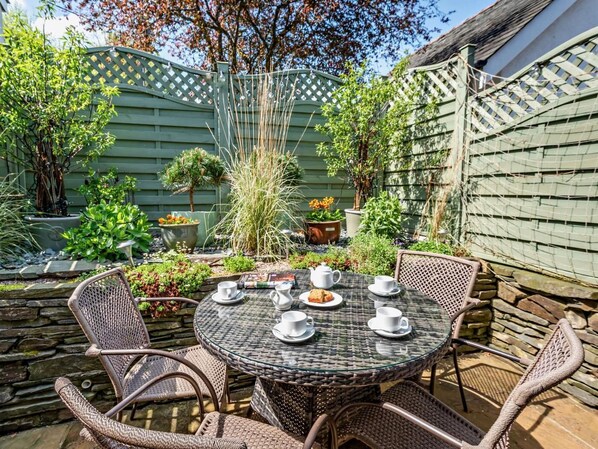 Outdoor dining - 2 Bed in Cockermouth (oc-91212) (Wythop)