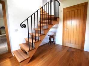 Interior - 5 Bed in Port Appin (oc-ca370) (Appin)