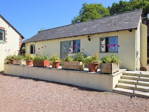 Exterior - 2 Bed in Great Torrington  (HEMBU) (Sheepwash)