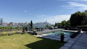 Pool - Modern Gold Coast Villa (Weehawken Township)