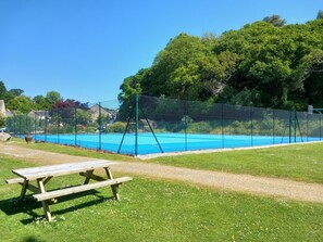 Sports court - 3 Bed in Falmouth (oc-42709) (Goldenbank)