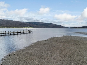 Beach - 4 Bed in Coniston (oc-lcc76) (Coniston)