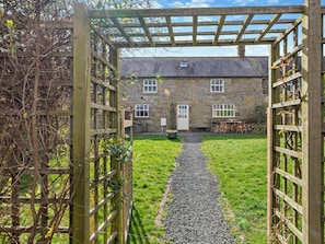 Exterior - 3 Bed in Alnwick (oc-94195) (Christon Bank)