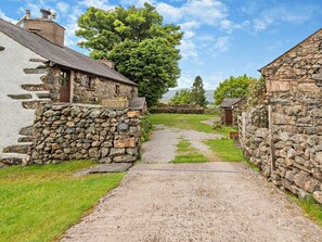 Property grounds - 1 Bed in Holmrook (oc-94530) (Eskdale)
