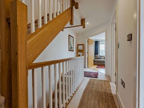Interior - 4 Bed in Newport (oc-94556) (Whippingham)