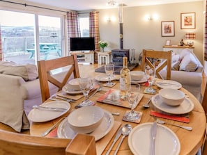 Dining - 2 Bed in Blairgowrie (oc-89662) (Blacklunans)