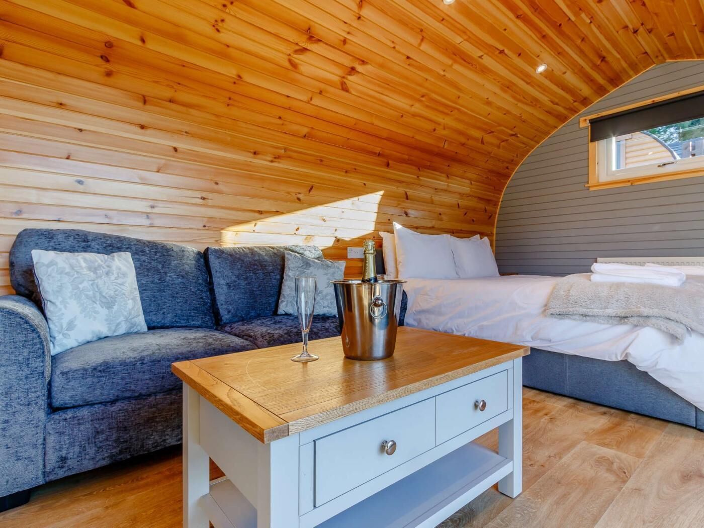 1 bedroom, travel crib, WiFi (free), bed sheets