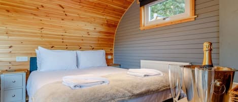 1 habitación, cuna de viaje, wifi gratis y ropa de cama