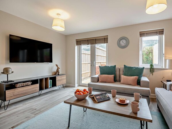 Living area - 2 Bed in Wareham (oc-94520) (West Lulworth)