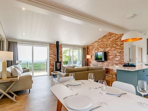TV, fireplace - 2 Bed in Anstruther (oc-83173) (Anstruther)