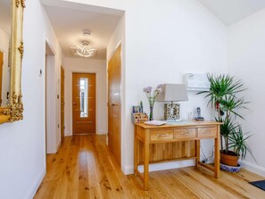 Interior - 4 Bed in Barnstaple (oc-82500) (Trentishoe)