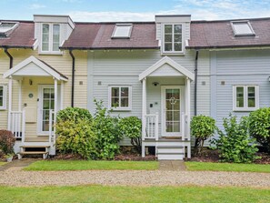 Exterior - 3 Bed in Cirencester (oc-90082) (South Cerney)