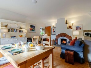 Interior - 2 Bed in Perth (oc-82832) (Abernyte)