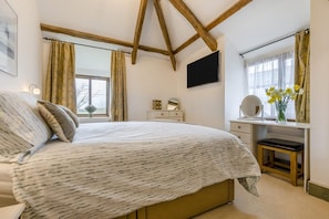 Iron/ironing board, travel cot, free WiFi, bed sheets - 2 Bed in Bude (oc-54244) (Poundstock)