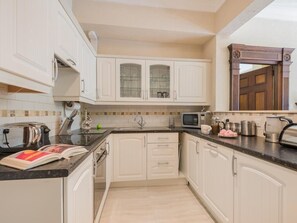 Private kitchen - 1 Bed in Penrith (oc-sz350) (Orton)