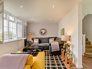 TV - 2 Bed in Bamburgh (oc-92132) (Bamburgh)