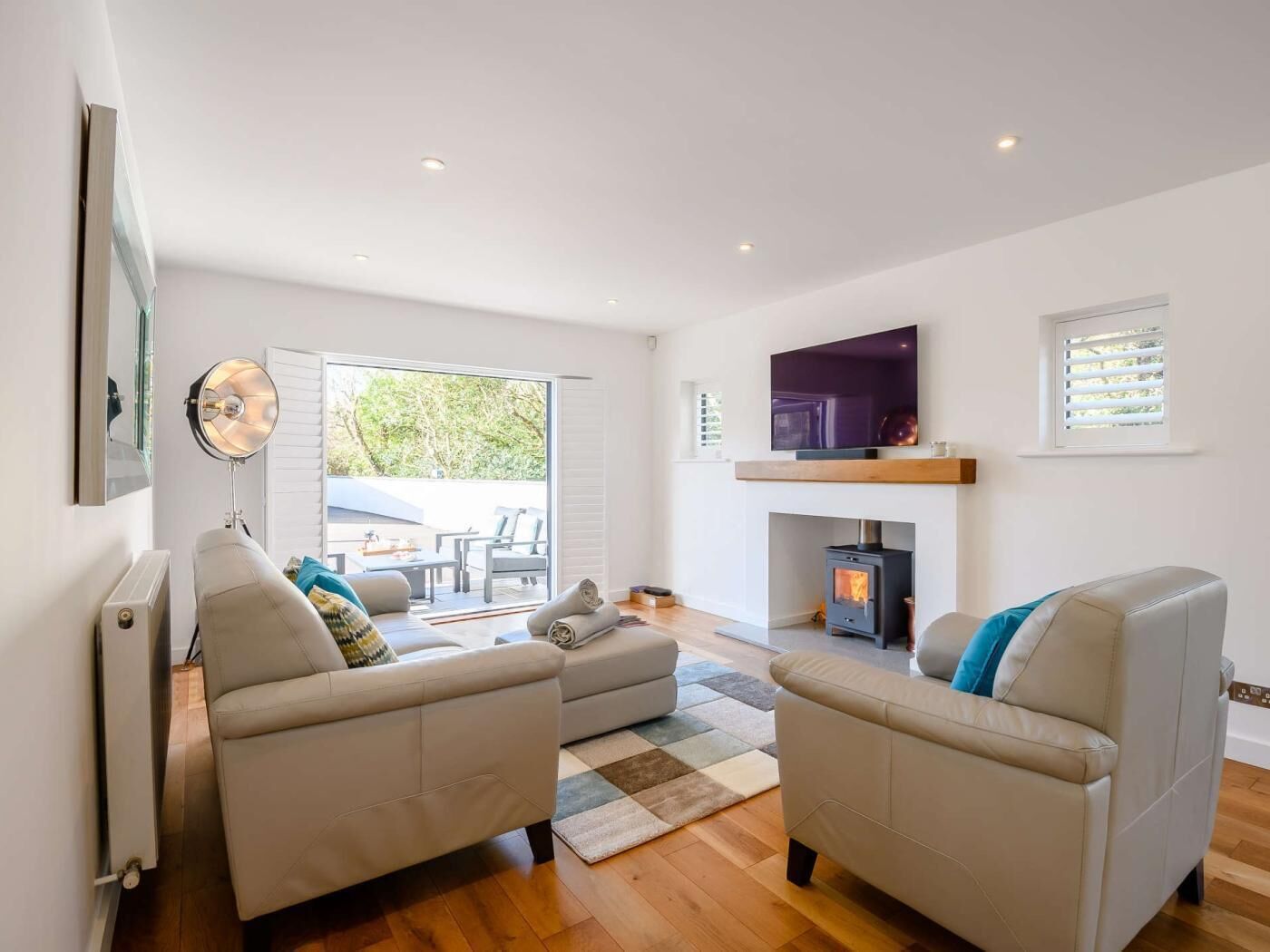 4 Bed In Lymington (Oc-86391) - Lymington