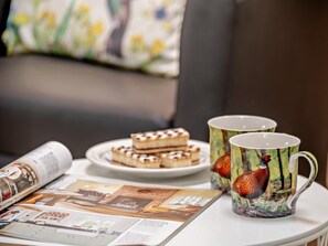 Food and drink - 1 Bed in Bridport (oc-94617) (Chideock)