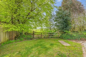 Property grounds - 1 Bed in Ivybridge (oc-43632) (Ugborough)