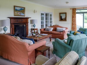 Living area - 5 Bed in Lairg (oc-ca036) (Benmore Lodge)