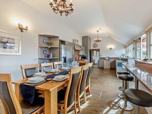 Dining - 4 Bed in Yeovil (oc-94339) (Woolston)