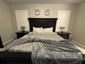 3 Schlafzimmer, Bügeleisen/Bügelbrett, WLAN, Bettwäsche