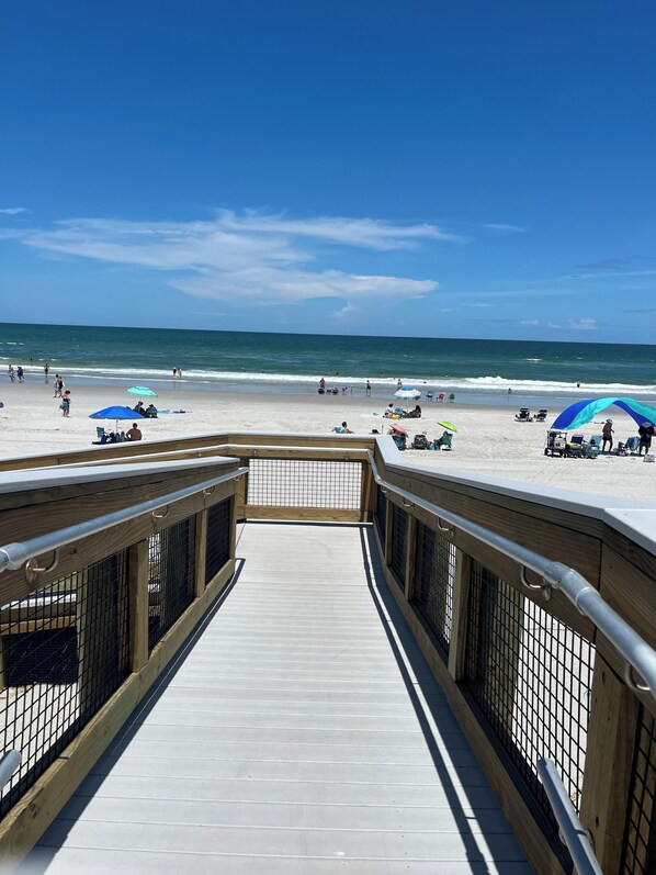 Strand