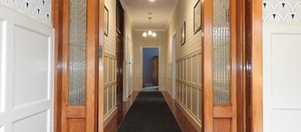Gardner Court Motel