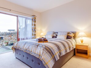 Free WiFi, bed sheets - 2 Bed in Brixham (oc-80560) (Brixham)
