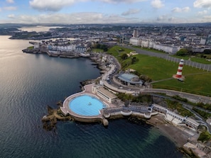 Aerial view - 3 Bed in Plymouth (oc-45208) (Plymouth)