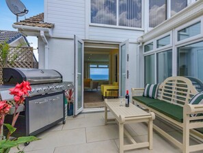 Terrace/patio - 4 Bed in Paignton (oc-56920) (Paignton)
