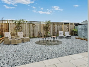 Terrace/patio - 1 Bed in Fordingbridge (oc-88364) (Godshill)