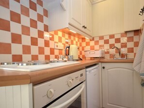 Private kitchen - 1 Bed in Sturminster Newton (oc-29117) (Hazelbury Bryan)