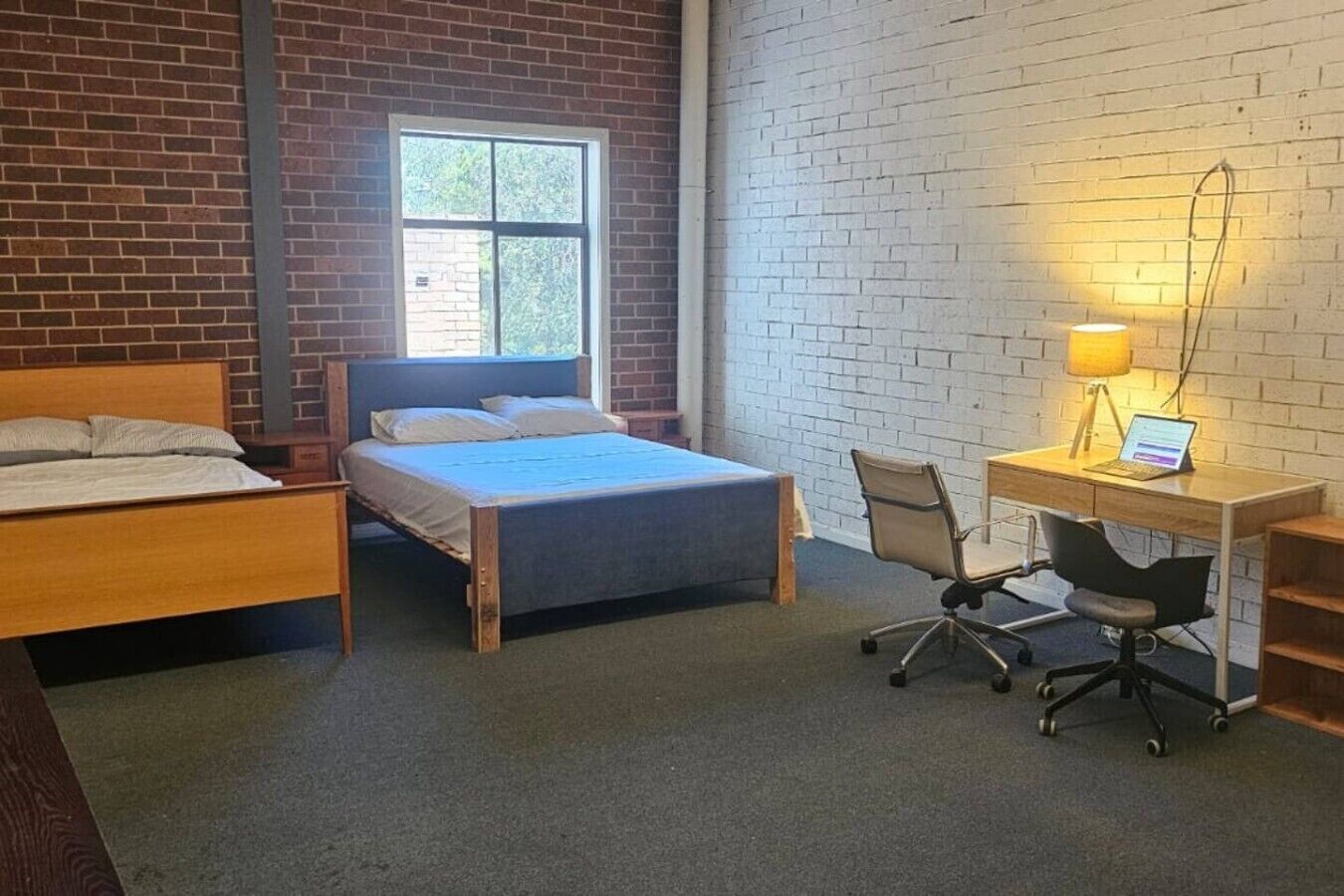 Desk, iron/ironing board, WiFi