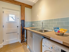 Interior - 1 Bed in Bucknell (oc-94662) (Letton)