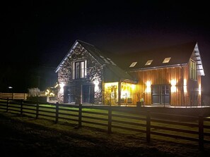 Esterni