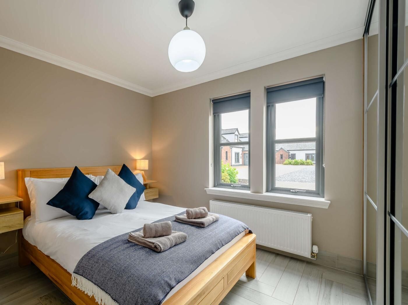 3 bedrooms, travel cot, free WiFi, bed sheets