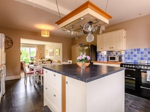 Private kitchen - 5 Bed in Hunstanton (oc-kt185) (Sedgeford)