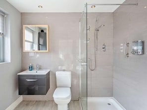 Towels - 1 Bed in Crieff (oc-58797) (Saint Fillans)