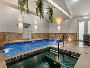 Indoor pool - 4 Bed in Bude (oc-41608) (Poundstock)
