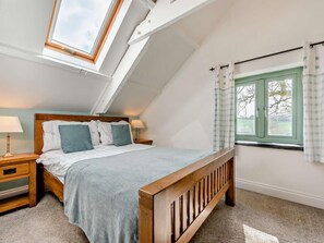 Travel cot, free WiFi, bed sheets - 2 Bed in Narberth (oc-72864) (Whitland)