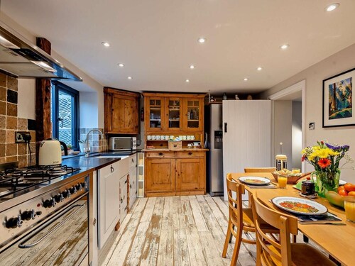 3 Bed in Blakeney (oc-75010)