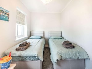 WiFi (free), bed sheets - 2 Bed in Tenby (oc-87494) (Tenby)