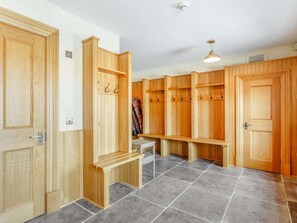 Interior - 6 Bed in Pitlochry (oc-88833) (Dalnaspidal)