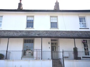 Exterior - 3 Bed in Kingsbridge (oc-47410) (Kingsbridge)